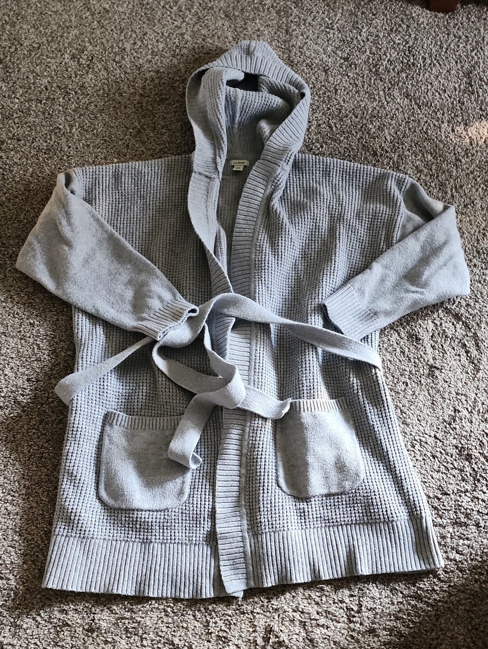 LL Bean XL women's light Gray Hooded Knit Cardigan Sweater with Belt